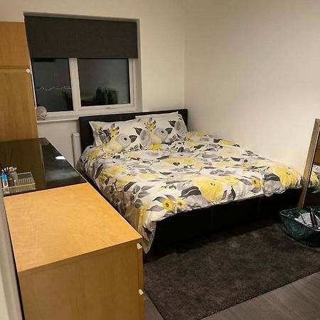 New Modern King Size Room With Ensuite And Parking Μάντσεστερ Εξωτερικό φωτογραφία