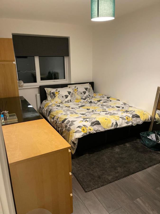 New Modern King Size Room With Ensuite And Parking Μάντσεστερ Εξωτερικό φωτογραφία